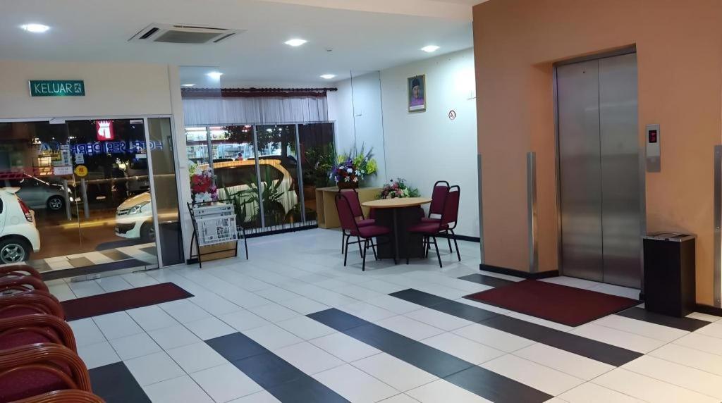 Hotel Seri Perkasa Kota Kinabalu Esterno foto