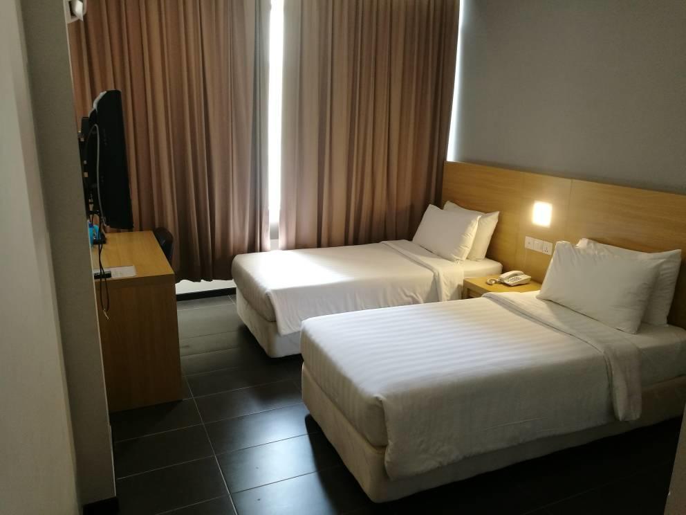 Hotel Seri Perkasa Kota Kinabalu Esterno foto